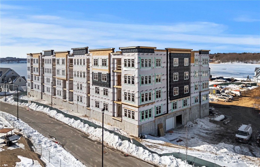 141 East Pt Drive, Unit 412 Rumford, RI 02916 - Photo 18 of 23