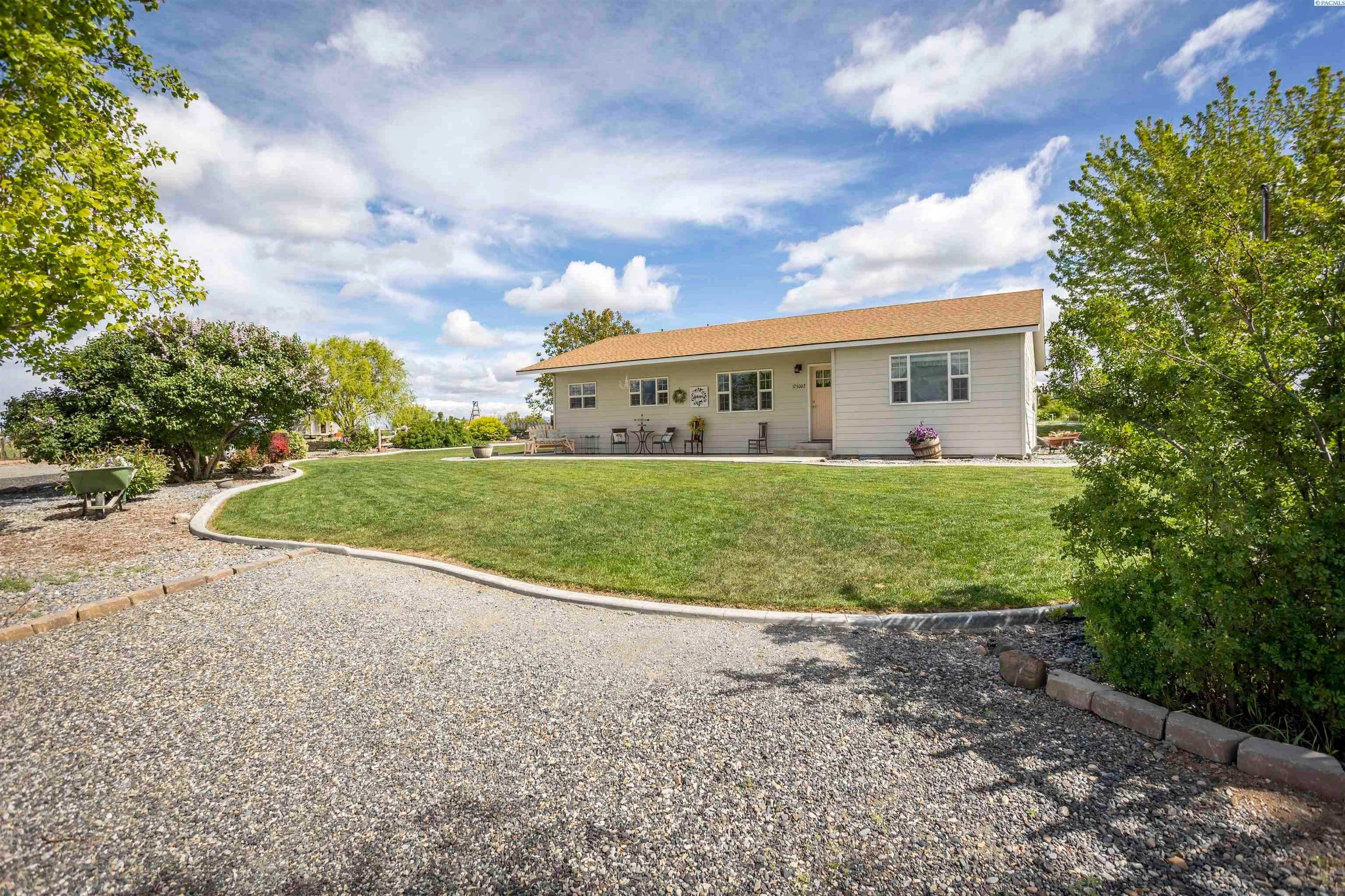 173002 West Johnson Road Grandview, WA 98930 - Photo 31 of 41 Gallery Image 31