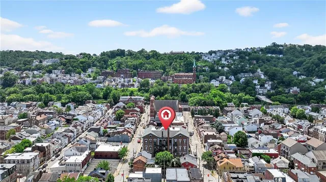 $339,900 | 120 South 15th Street, Unit 203, Pittsburgh, PA 15203