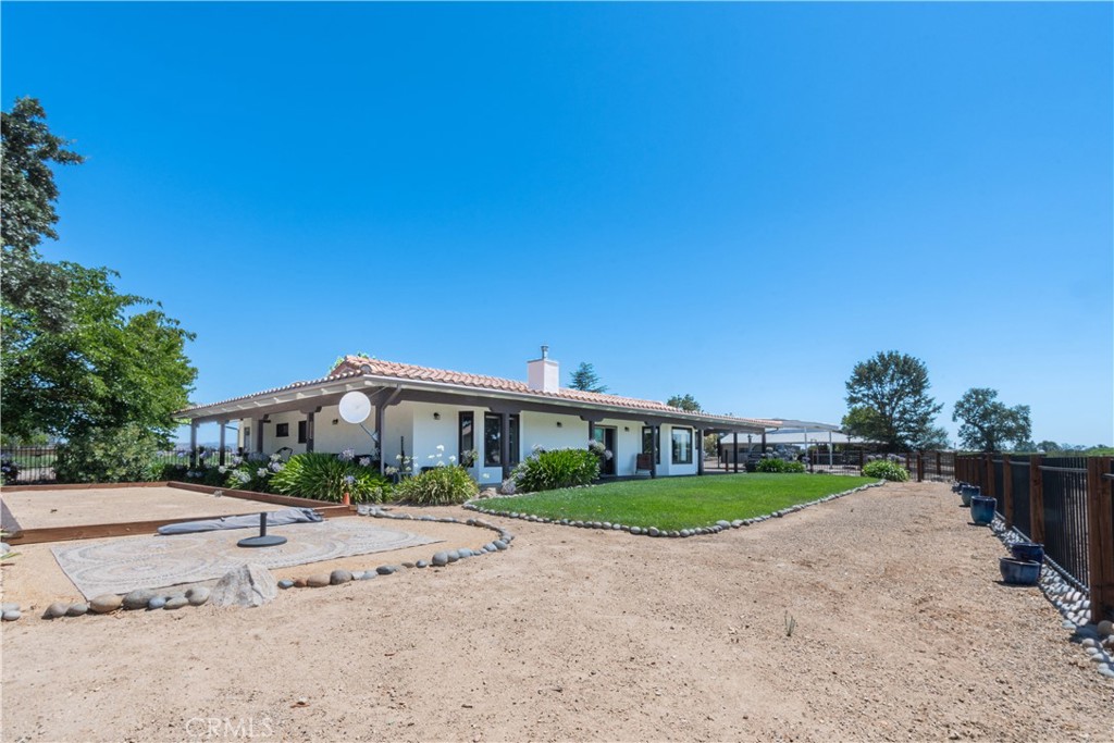 1675 Adobe Road Paso Robles, CA 93446 - Photo 22 of 34 There is a shade cover on two sides of this home