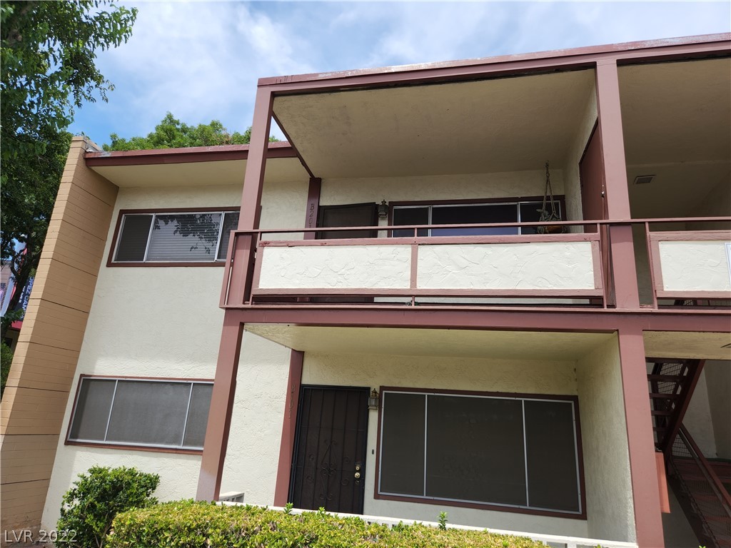 350 East Desert Inn Road, Unit B201 Las Vegas, NV 89109 - Photo 1 of 2 Gallery Image 1