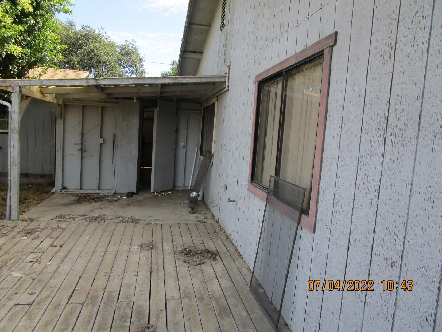 37 Webb Road Watsonville, CA 95076 - Photo 10 of 30 a view of a house with wooden deck