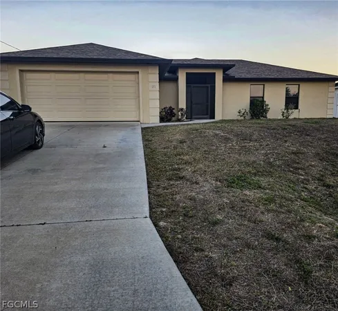 a front view of house with yard