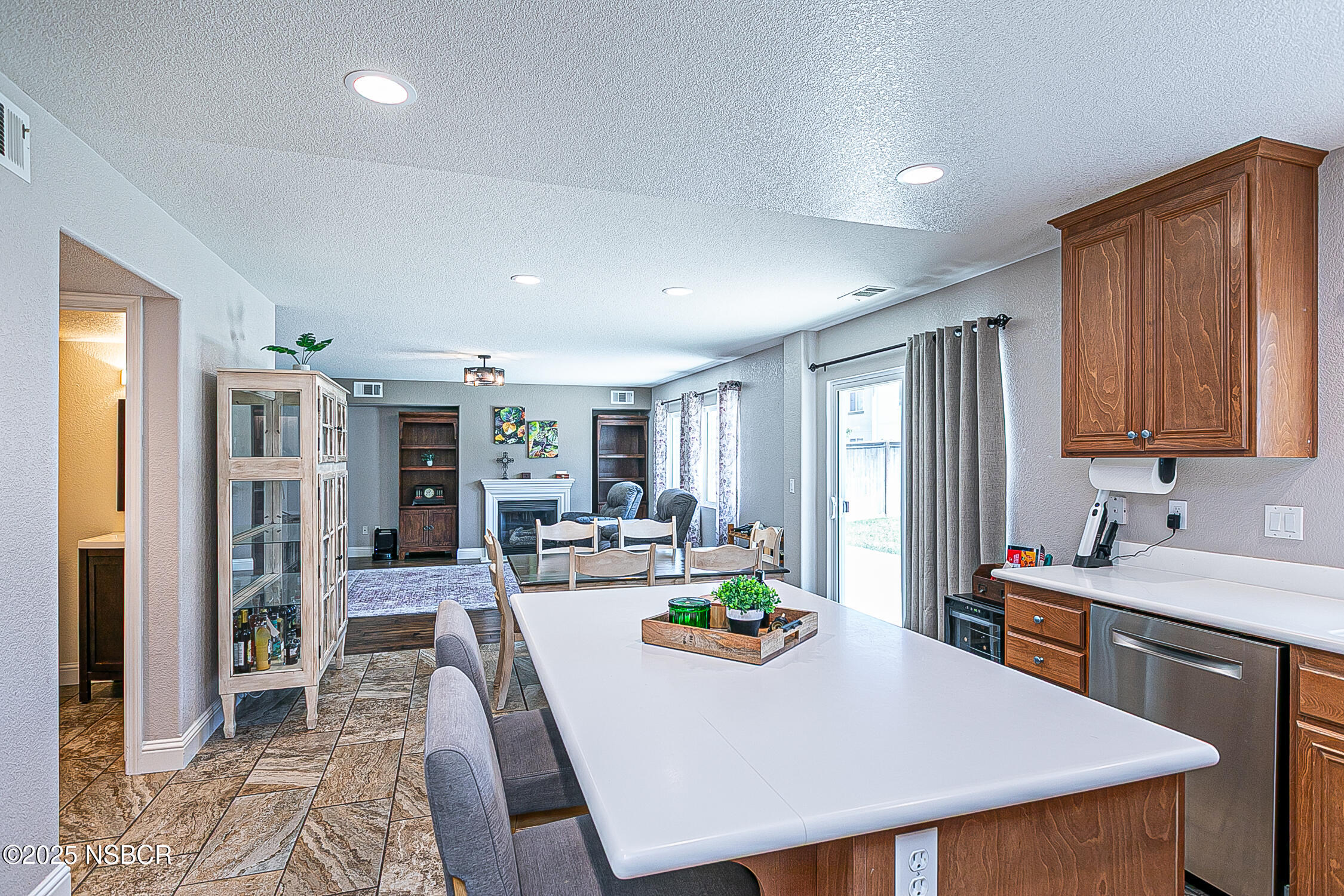 1104 Honda Way Lompoc, CA 93436 - Photo 20 of 36 a view of a dining room with furniture