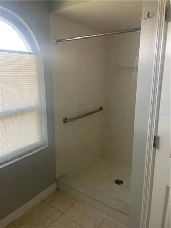 $2,000 | 116 Crescent Court, Kissimmee, FL 34758