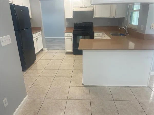 $2,000 | 116 Crescent Court, Kissimmee, FL 34758