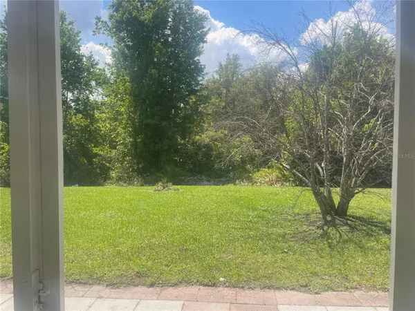 $2,000 | 116 Crescent Court, Kissimmee, FL 34758