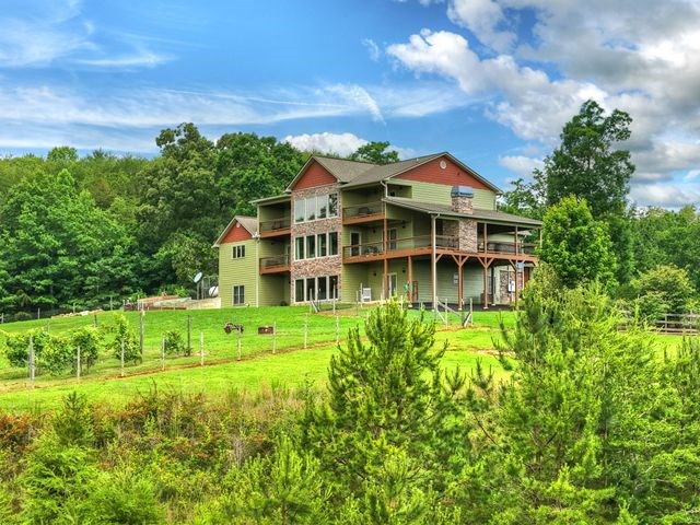384 Dean Road Mineral Bluff, GA 30559 - Photo 10 of 66