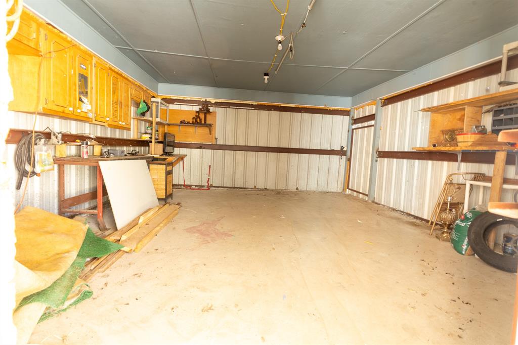 1115 Austin Street Coleman, TX 76834 - Photo 33 of 40 a view of a room with gym equipment