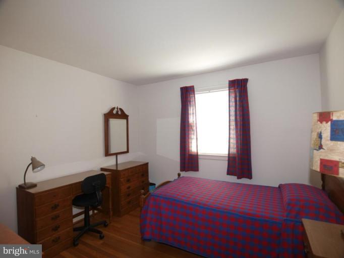 11601 Fillmore Drive Silver Spring, MD 20902 - Photo 14 of 25 Bedroom #3