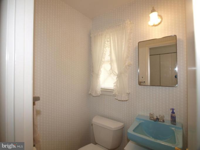 11601 Fillmore Drive Silver Spring, MD 20902 - Photo 22 of 25 Half Bath 1