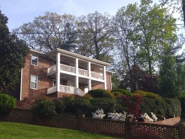 214 South Crest Road Chattanooga, TN 37404 - Photo 1 of 25 01-5ae520a869a07