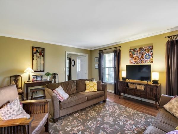 214 South Crest Road Chattanooga, TN 37404 - Photo 11 of 25 11-5aed09d3e1317
