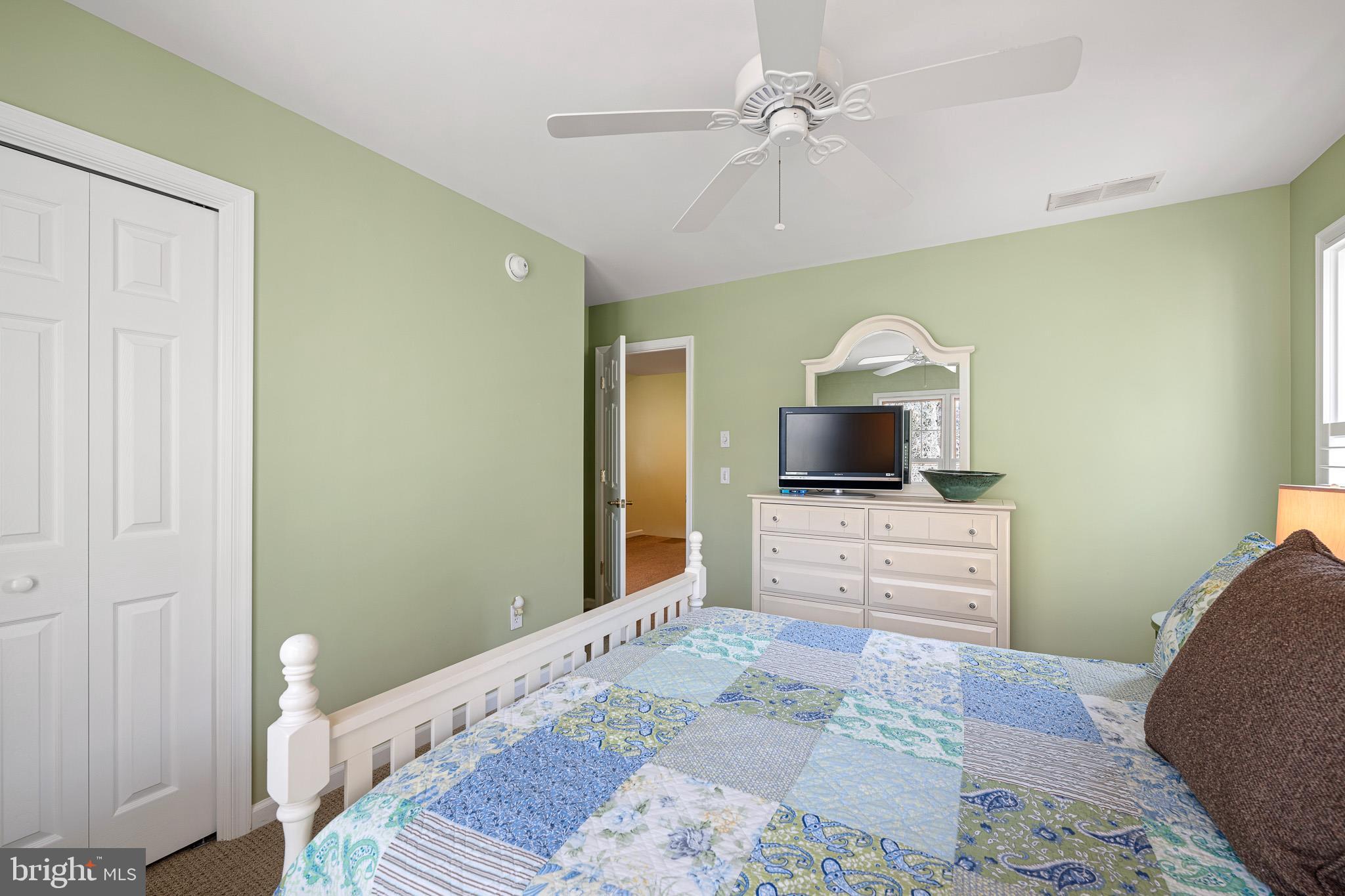 38744 Skipjack Village Road, Unit 14 Bethany Beach, DE 19930 - Photo 32 of 70 2nd level guest bedroom #2