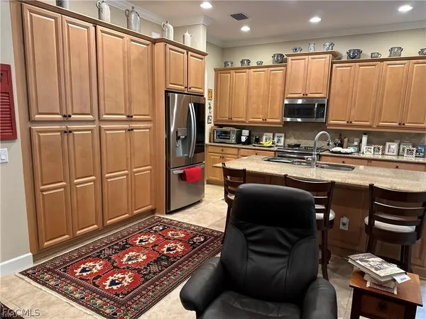 $7,900 | 9061 Isla Bella Circle, Bonita Springs, FL 34135