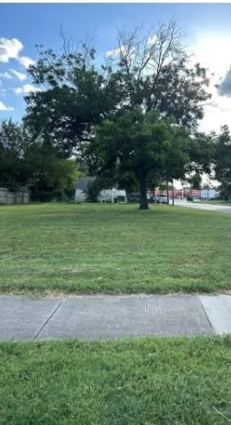 $199,999 | 2900 Ryan Avenue, Fort Worth, TX 76110