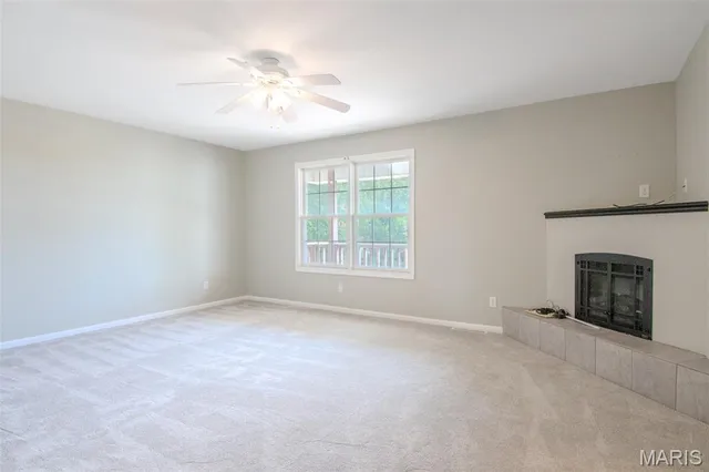 $450,000 | 208 Greenway Drive, Holts Summit, MO 65043