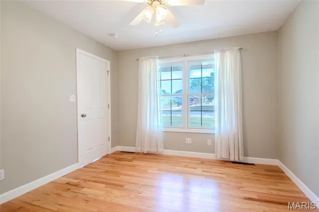 $450,000 | 208 Greenway Drive, Holts Summit, MO 65043