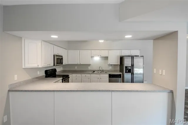 $450,000 | 208 Greenway Drive, Holts Summit, MO 65043