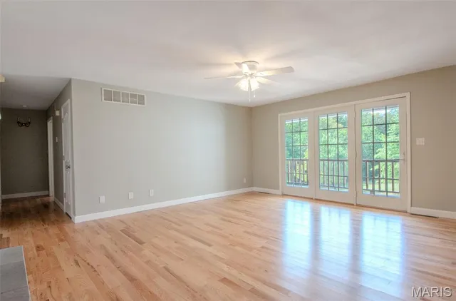 $450,000 | 208 Greenway Drive, Holts Summit, MO 65043