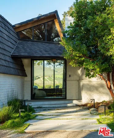 $5,990,000 | 5399 Baseline Avenue, Santa Ynez, CA 93460