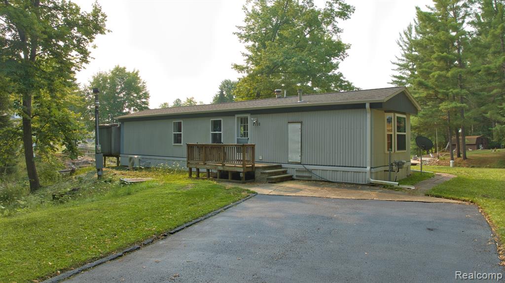 3730 Pineland Road Gladwin, MI 48624 - Photo 1 of 41 Gallery Image 1