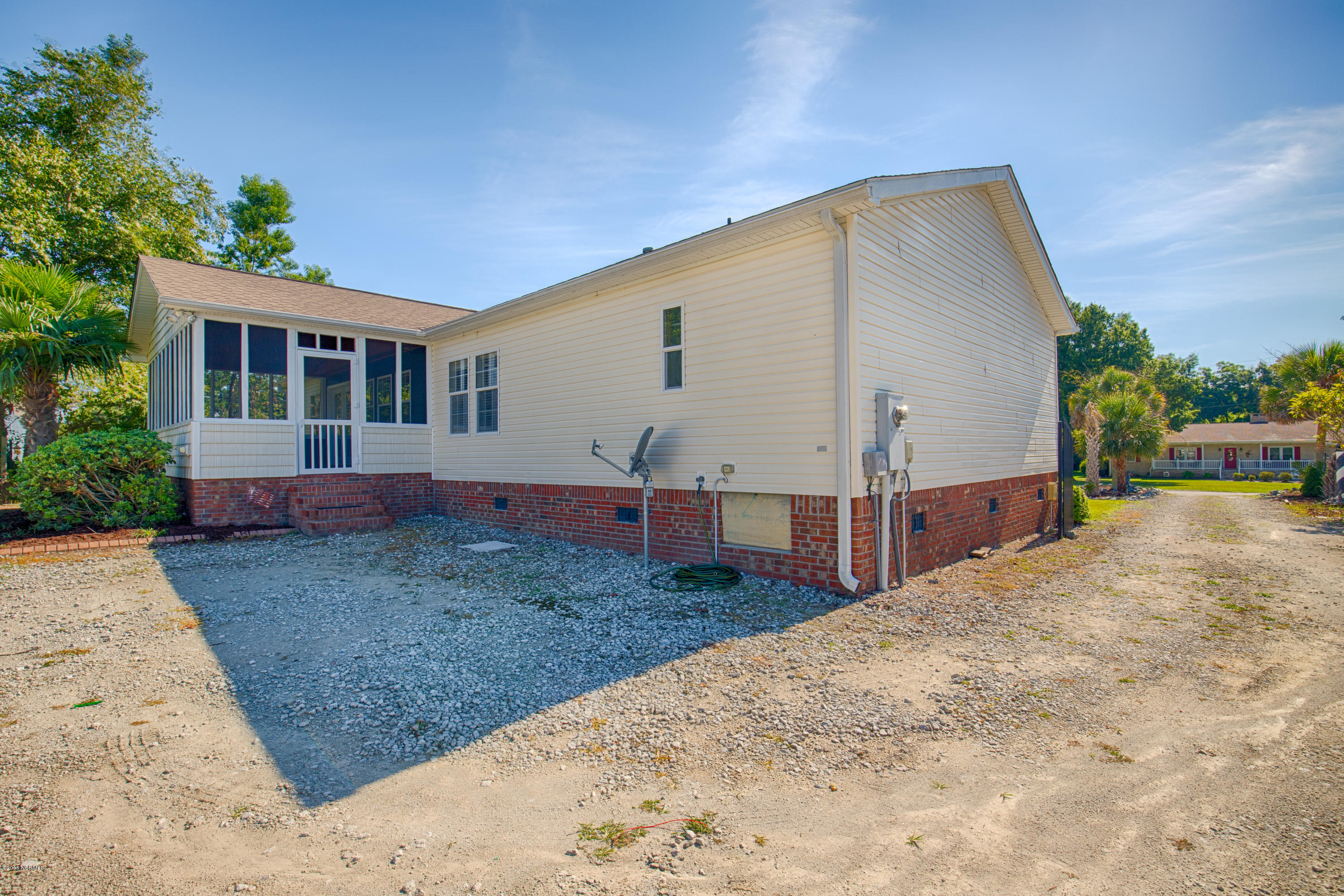 108 Swan Point Road Sneads Ferry, NC 28460 - Photo 17 of 21 108 Swan Point - 9