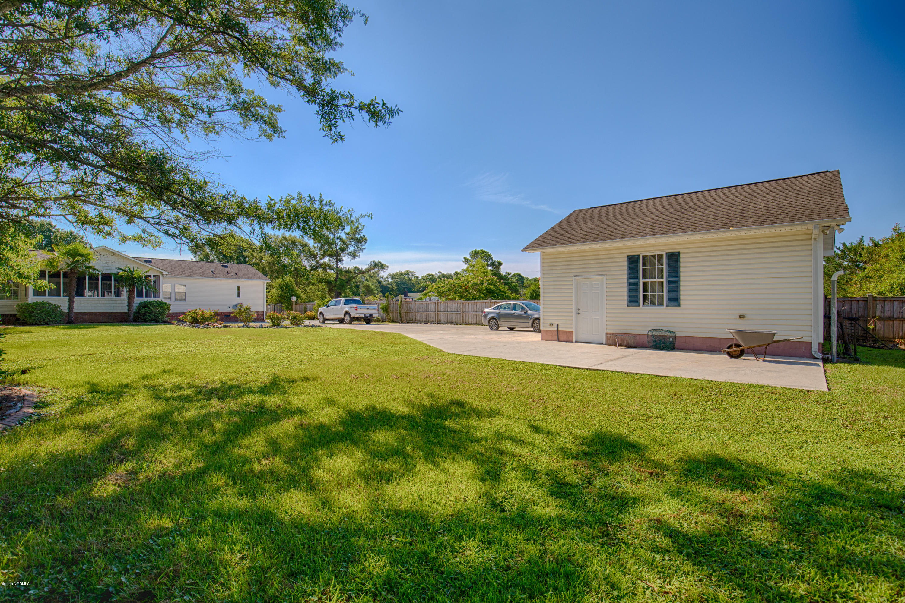 108 Swan Point Road Sneads Ferry, NC 28460 - Photo 19 of 21 108 Swan Point - 6