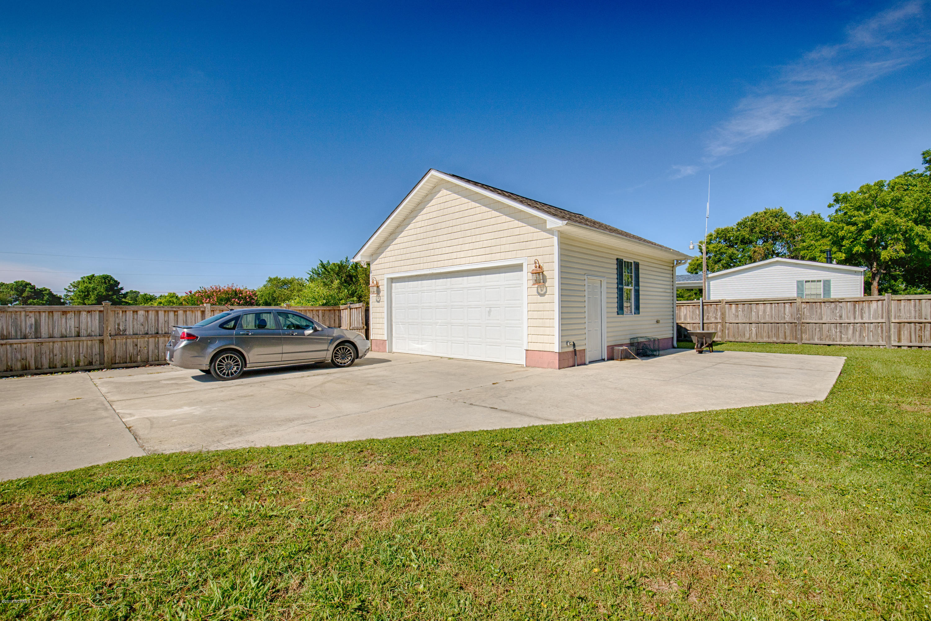 108 Swan Point Road Sneads Ferry, NC 28460 - Photo 20 of 21 108 Swan Point - 8
