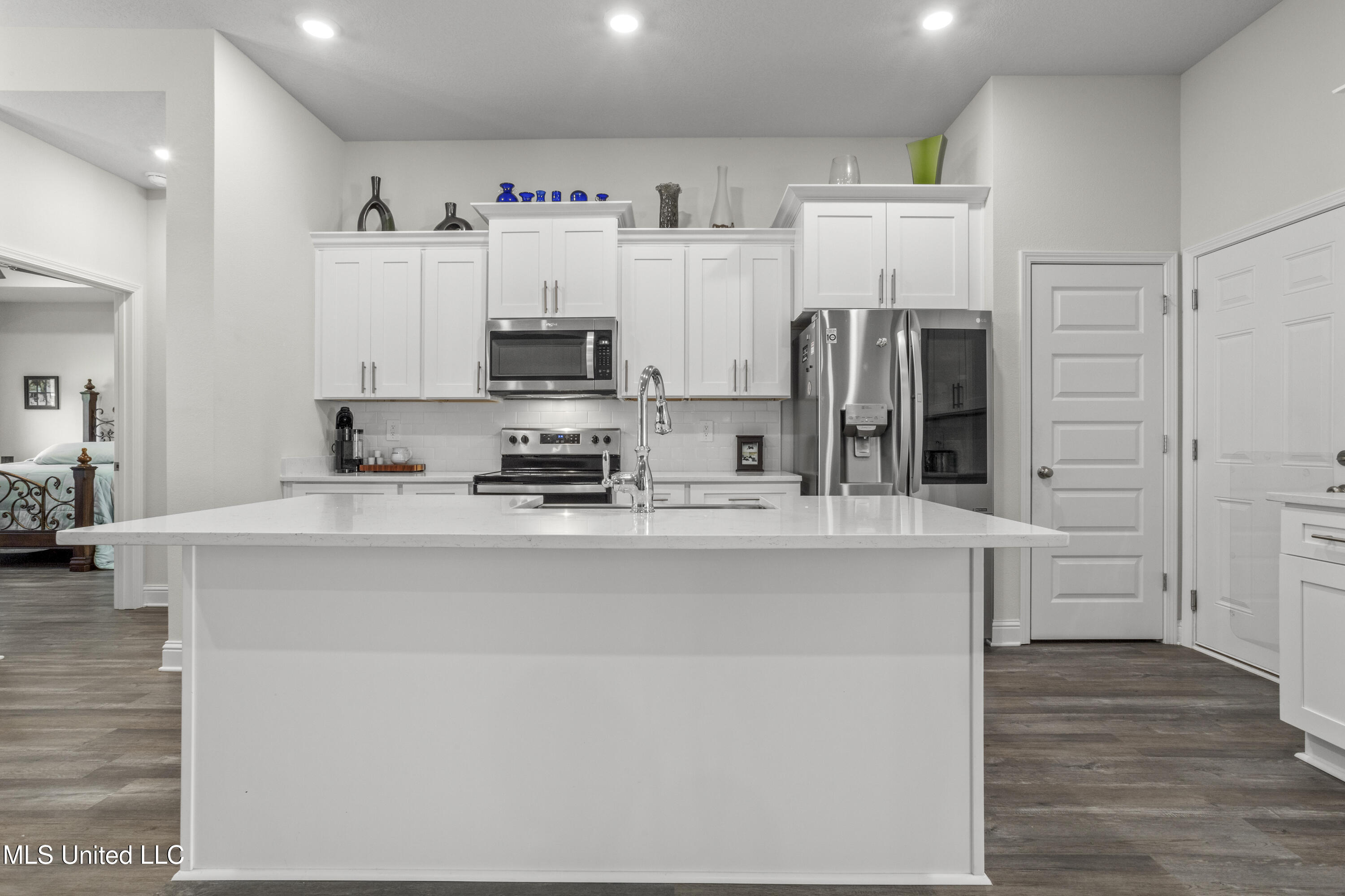 5416 East Belle Fontaine Road Ocean Springs, MS 39564 - Photo 15 of 53 0015