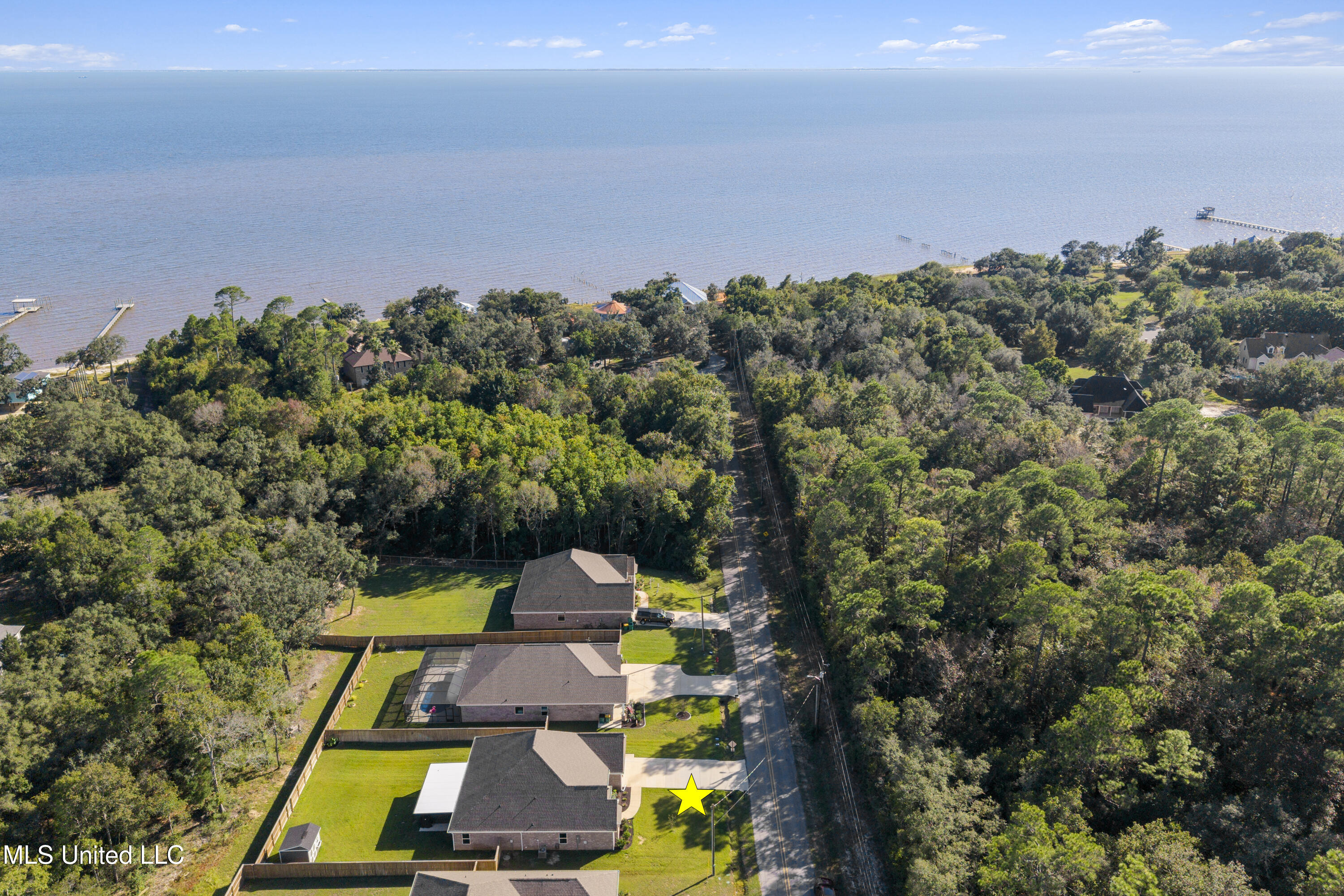 5416 East Belle Fontaine Road Ocean Springs, MS 39564 - Photo 2 of 53 0002