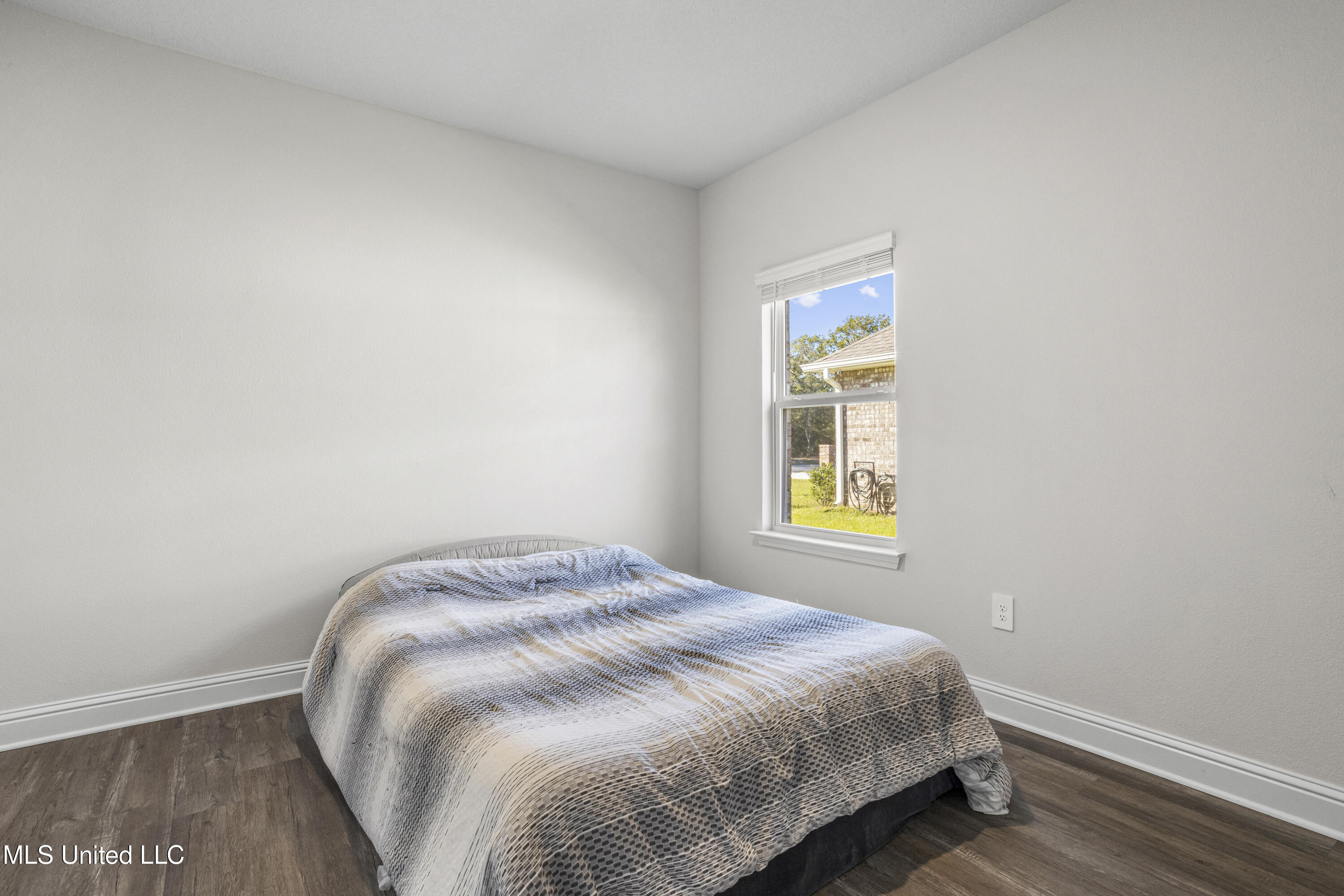 5416 East Belle Fontaine Road Ocean Springs, MS 39564 - Photo 35 of 53 0035