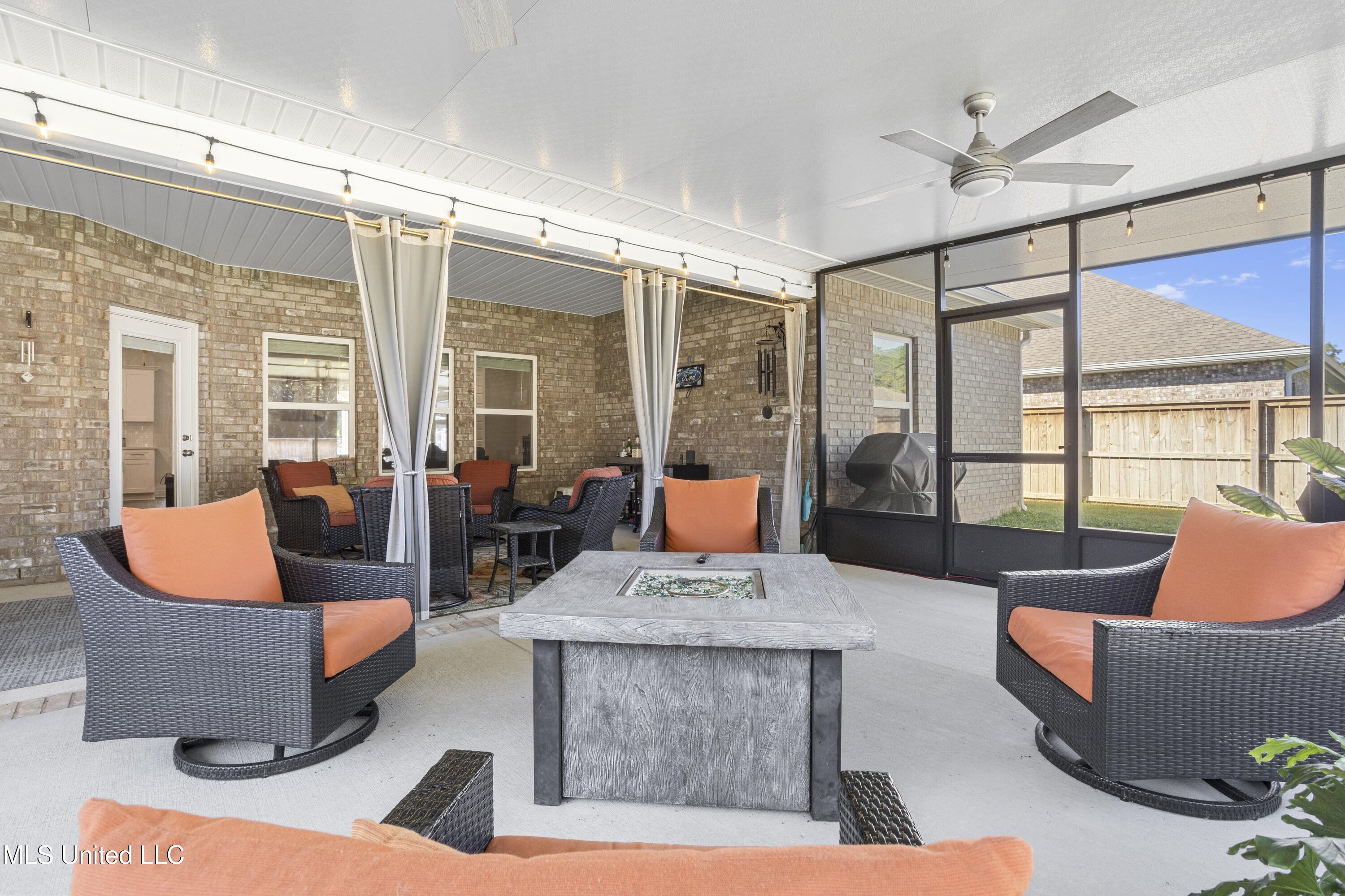 5416 East Belle Fontaine Road Ocean Springs, MS 39564 - Photo 37 of 53 0037