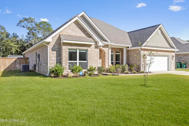 $399,000 | 5416 East Belle Fontaine Road, Ocean Springs, MS 39564