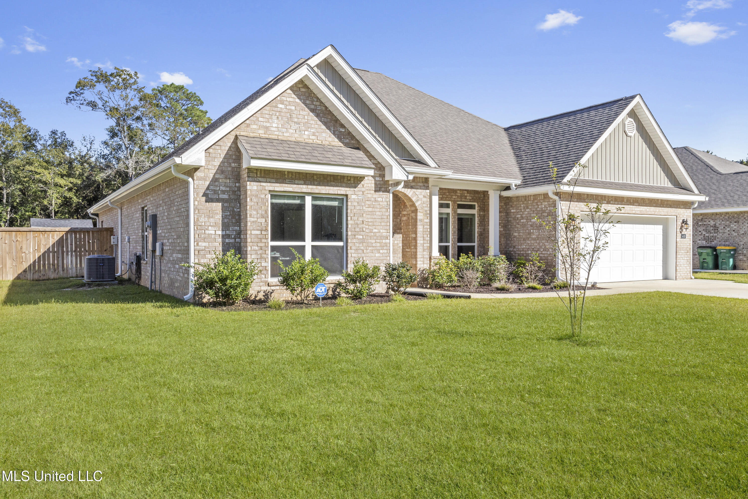 5416 East Belle Fontaine Road Ocean Springs, MS 39564 - Photo 5 of 53 0005