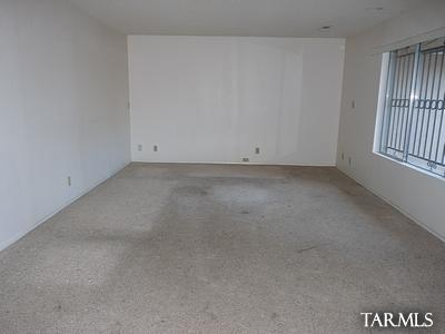 10450 North Oldfather Road Tucson, AZ 85742 - Photo 4 of 7