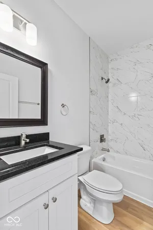 $1,695 | 2711 Guilford Avenue, Unit A, Indianapolis, IN 46205