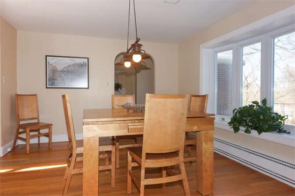 36 Hill Street Lexington, MA 02421 - Photo 11 of 30 Gallery Image 11