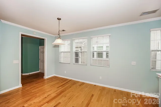 $2,255 | 18442 West Catawba Avenue, Cornelius, NC 28031