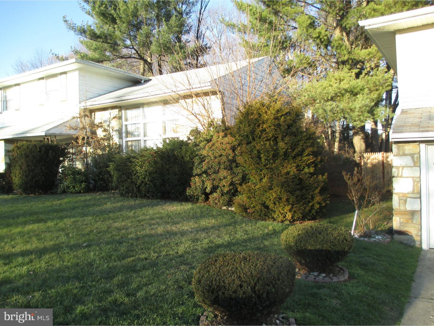 653 Kismet Road Philadelphia, PA 19115 - Photo 2 of 7 Exterior Front