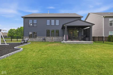 $875,900 | 19885 Boulder Brk Lane, Westfield, IN 46074
