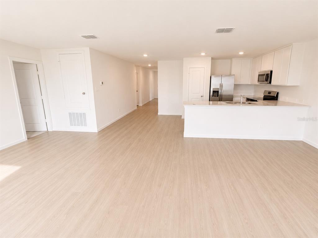 3171 Totem Road Eagle Lake, FL 33839 - Photo 5 of 18 Gallery Image 5