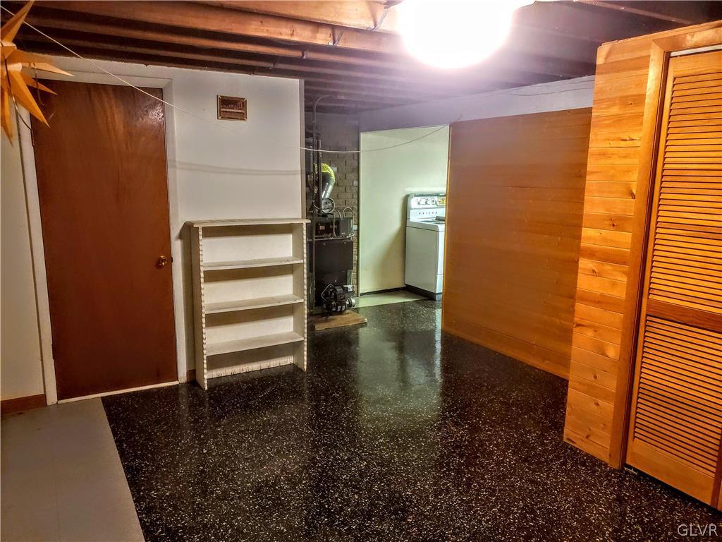 2415 Yost Road Bath, PA 18014 - Photo 28 of 30
