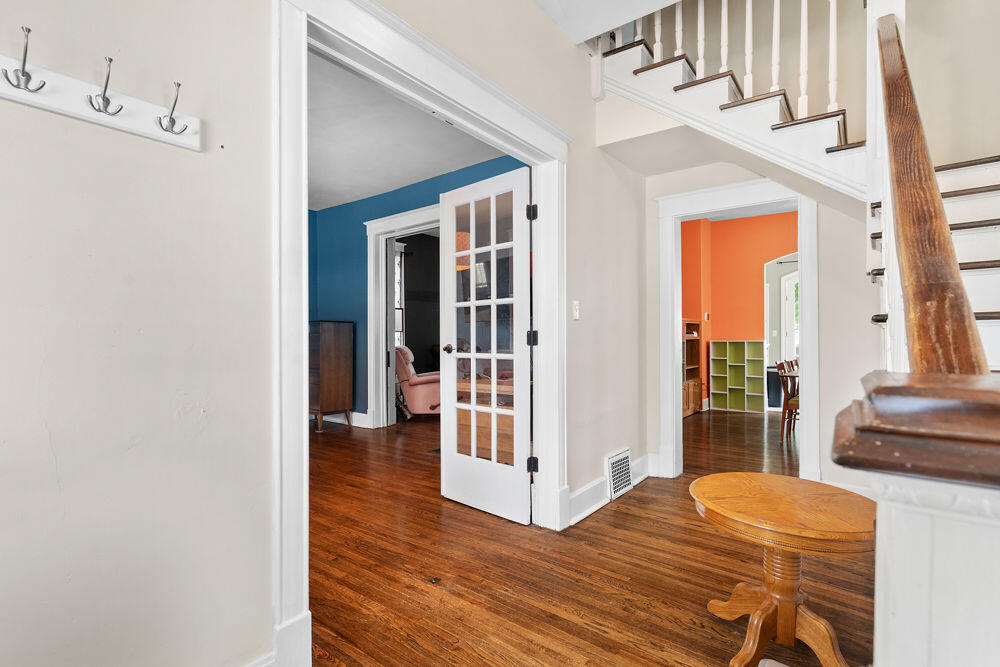 531 East Division Street Springfield, MO 65803 - Photo 8 of 30 FrameandFocus_WEBorMLS-13
