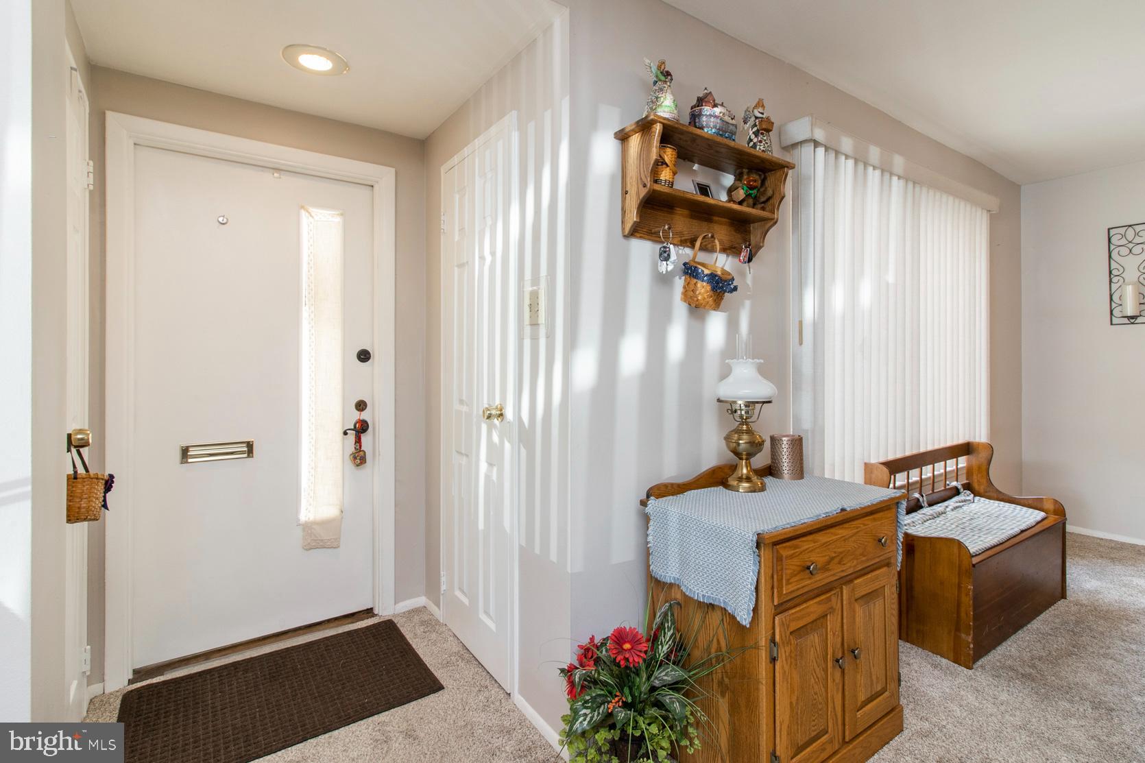 1307 Raintree Lane Malvern, PA 19355 - Photo 5 of 23 Entry