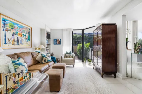 $2,200,000 | 3140 South Ocean Boulevard, Unit 101S, Palm Beach, FL 33480