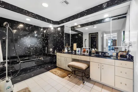 $2,200,000 | 3140 South Ocean Boulevard, Unit 101S, Palm Beach, FL 33480