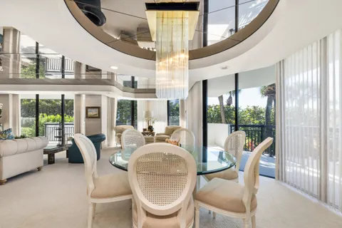 $2,200,000 | 3140 South Ocean Boulevard, Unit 101S, Palm Beach, FL 33480