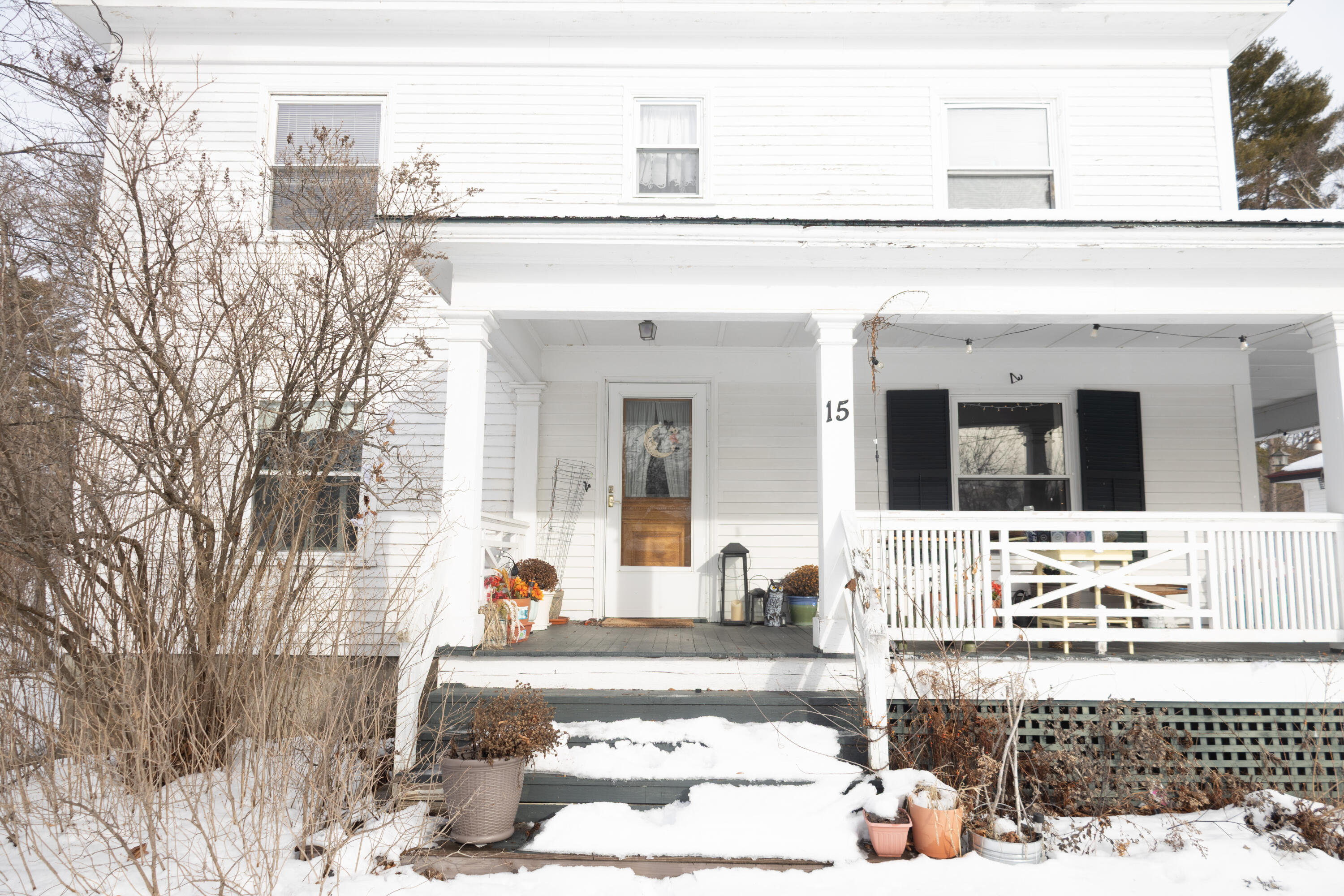 15 North Street Dixfield, ME 04224 - Photo 2 of 59 2D4A2609