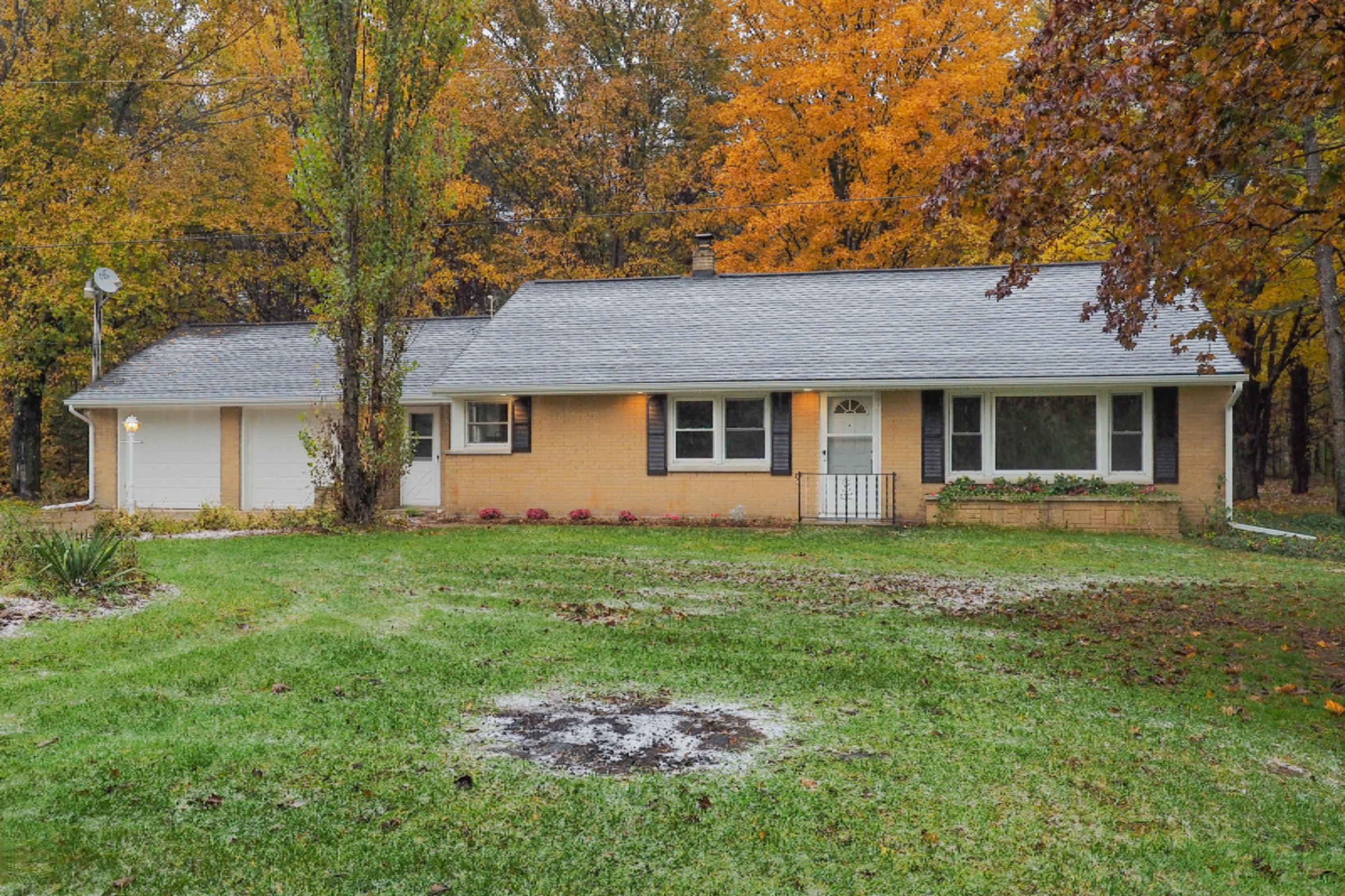 8064 Ravine Road Kalamazoo, MI 49009 - Photo 1 of 23 8064 Ravine Rd-101